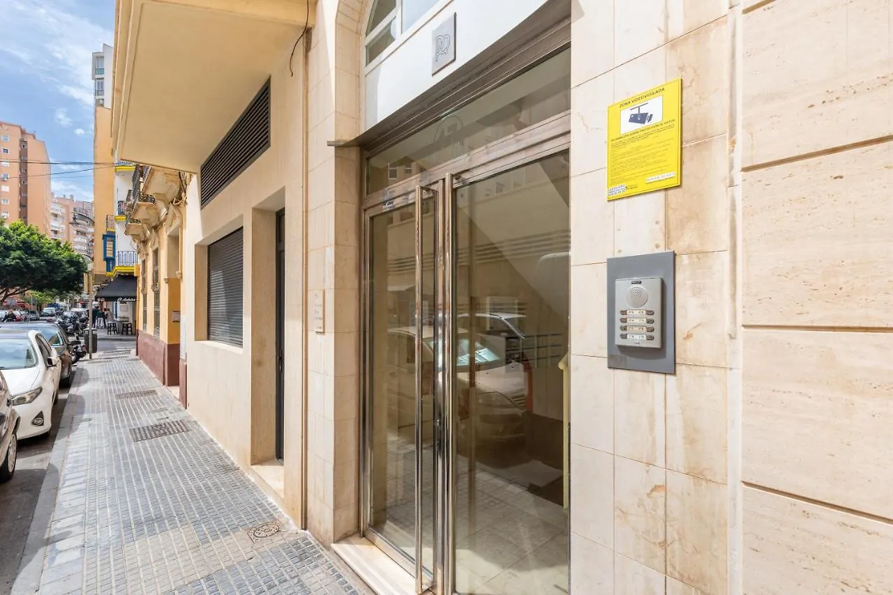 Διαμέρισμα Wintowinrentals La Malagueta Buena Ubicacion, Wifi Μάλαγα